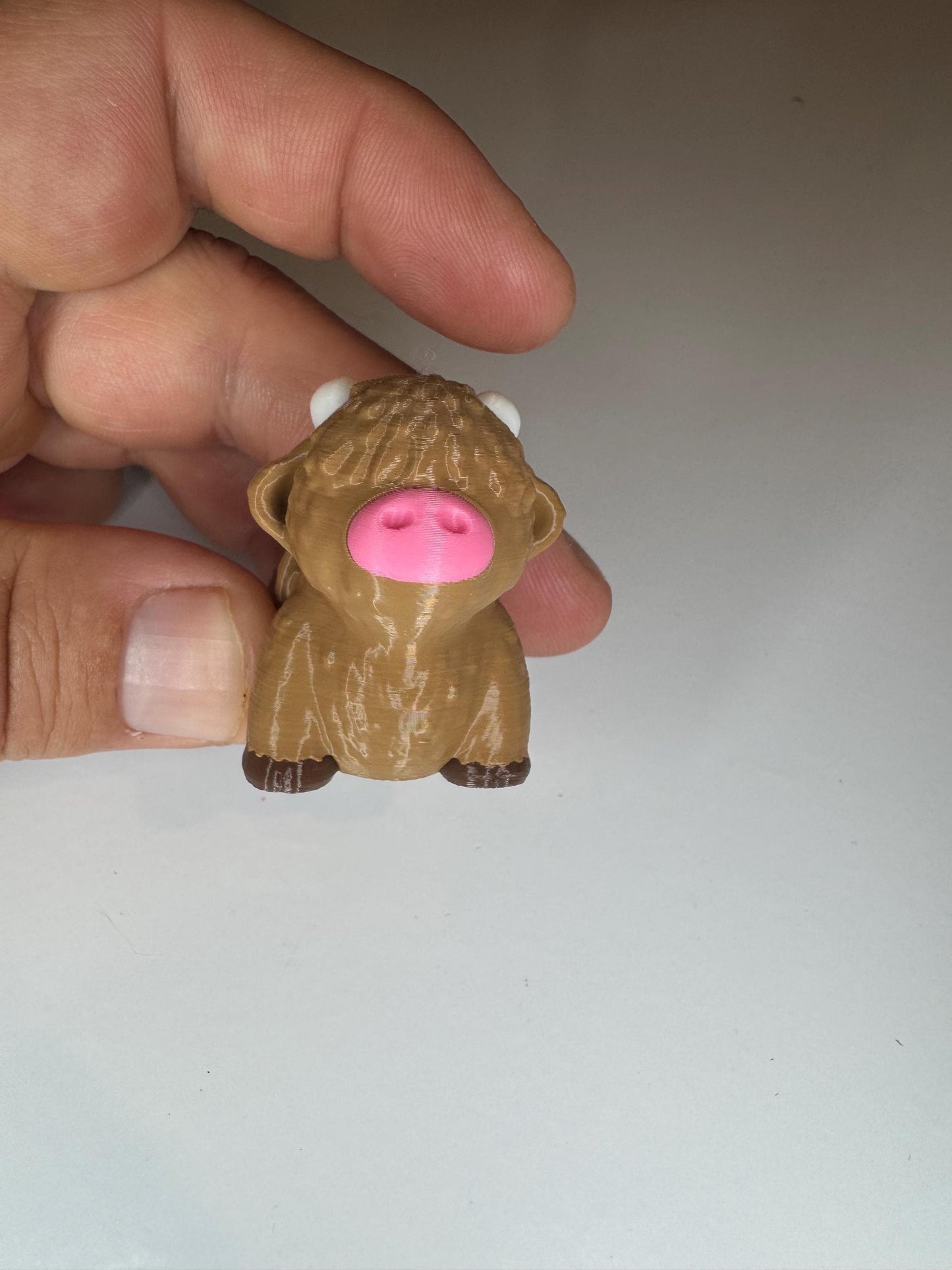 Cute Highland Cow Wigglet | Desk Companion | Cute Articulated Fidget Animals | Collectible Pocket Toys | Party Bag Fillers | Kids Gift