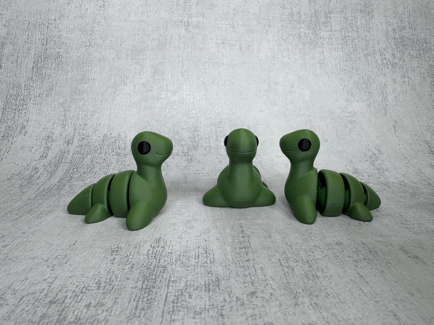 Loch Ness Monster Wigglet | Cute Articulated Nessie | 3D Printed Desk Buddy | Collectible Fidget Toy | Cryptid Gift