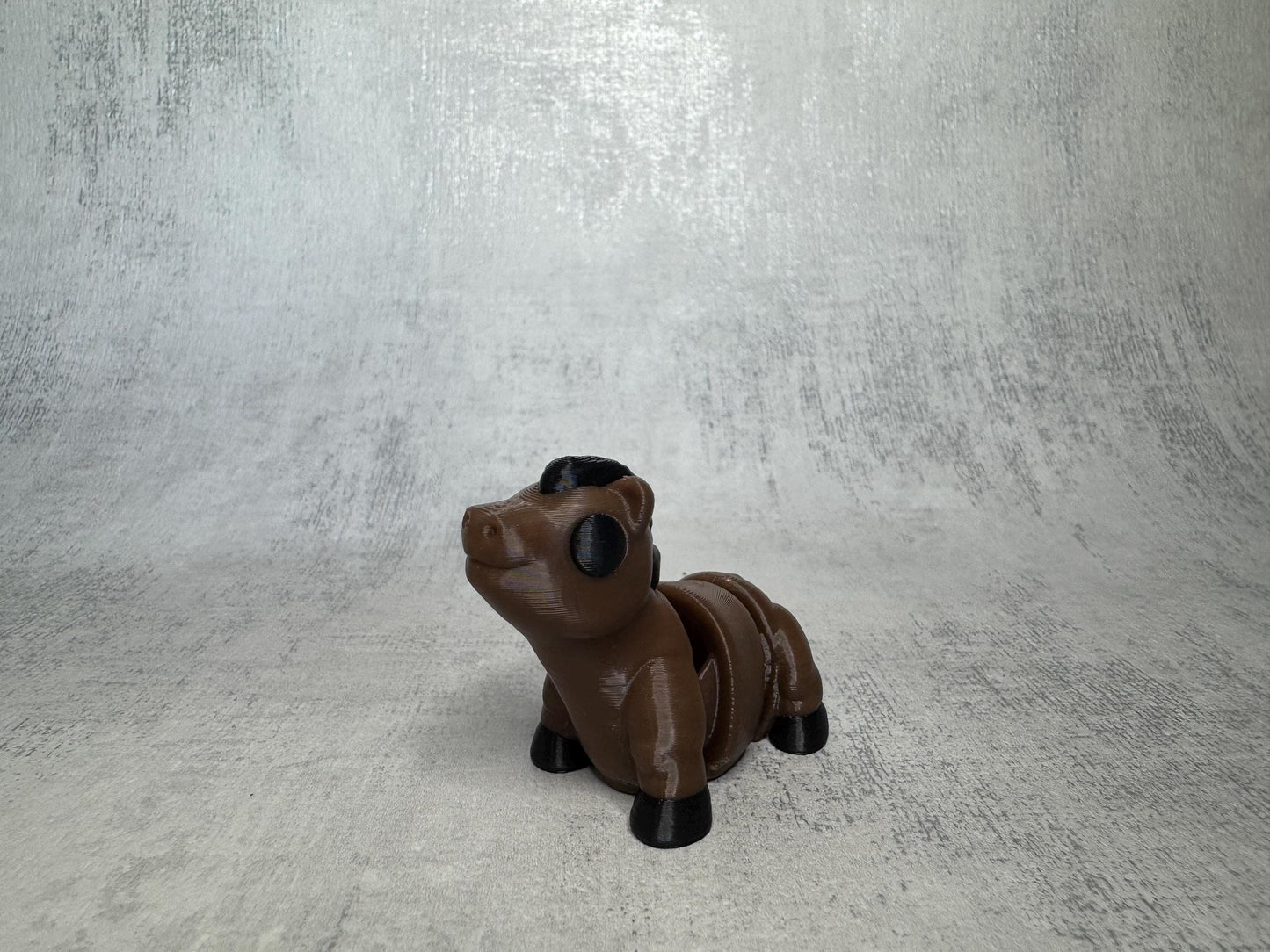 Henry the Horse Wigglet | Farm Collection | Articulated 3D Printed Sheep | Cute Fidget Toy | Desk Buddy | Animal Lover Gift