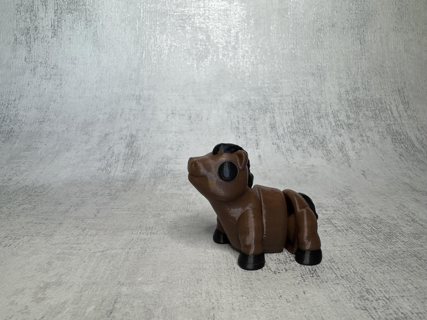 Henry the Horse Wigglet | Farm Collection | Articulated 3D Printed Sheep | Cute Fidget Toy | Desk Buddy | Animal Lover Gift