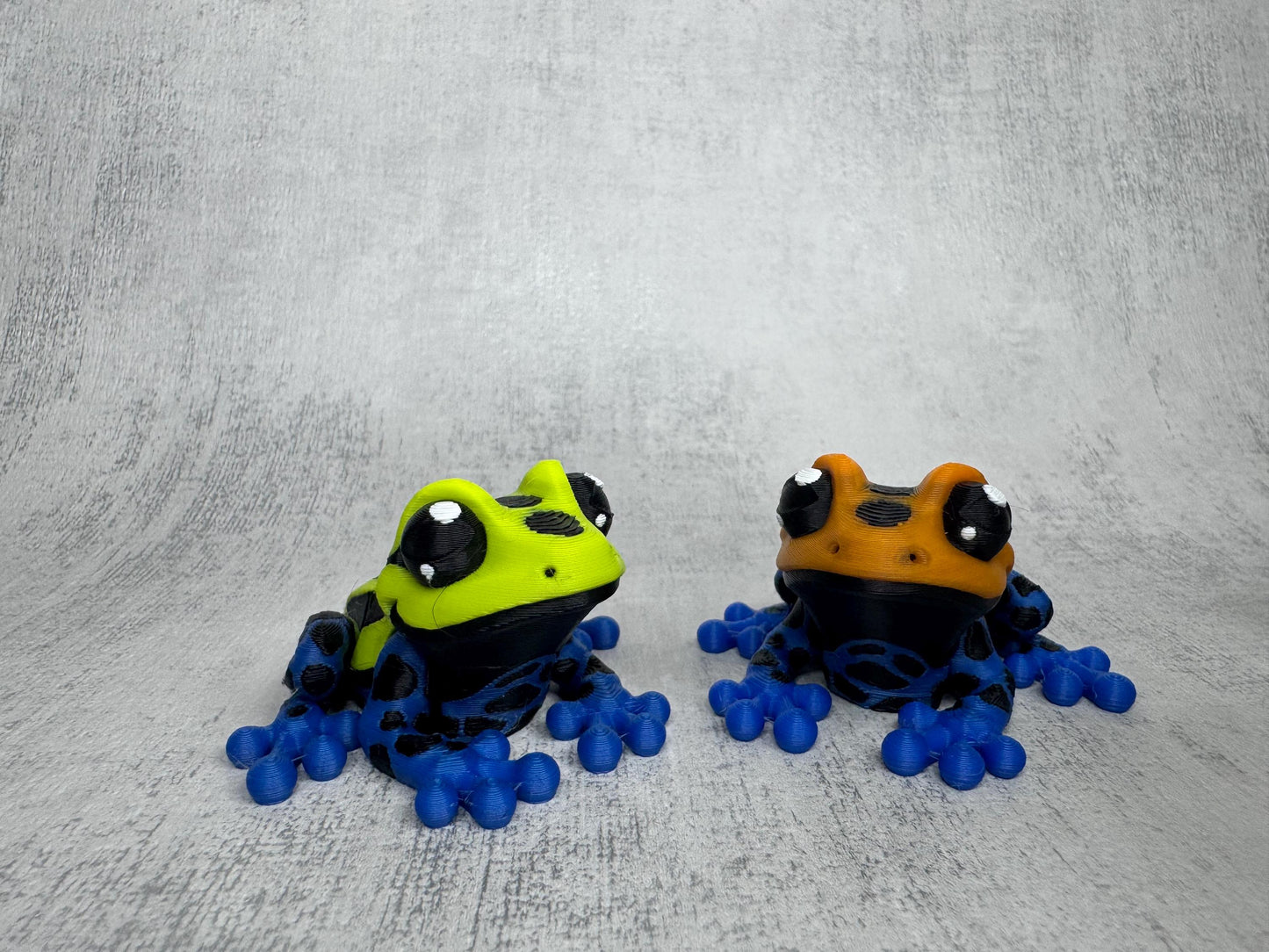 Finn the Tree Frog Pocket Pal | Articulated 3D Printed Tree Frog | Optional Keyring | Desk Pet | Animal Lover Gift | Pocket Pal
